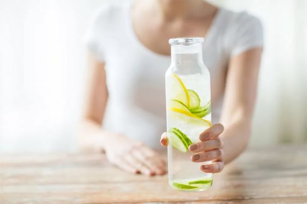 Cách chọn đồ uống tốt cho răng miệng vào mùa hè
