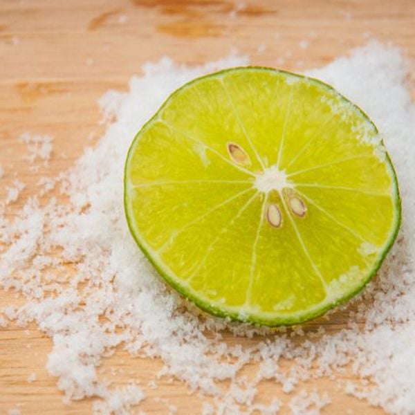 Dung dịch tẩy cao răng tại nhà có hiệu quả?